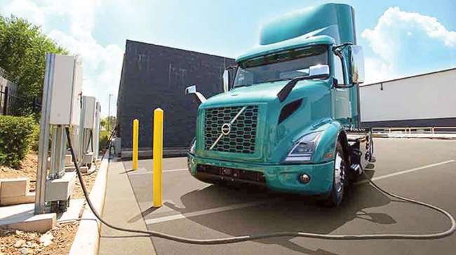  Biden's EPA Mandating electric Trucks by 2028